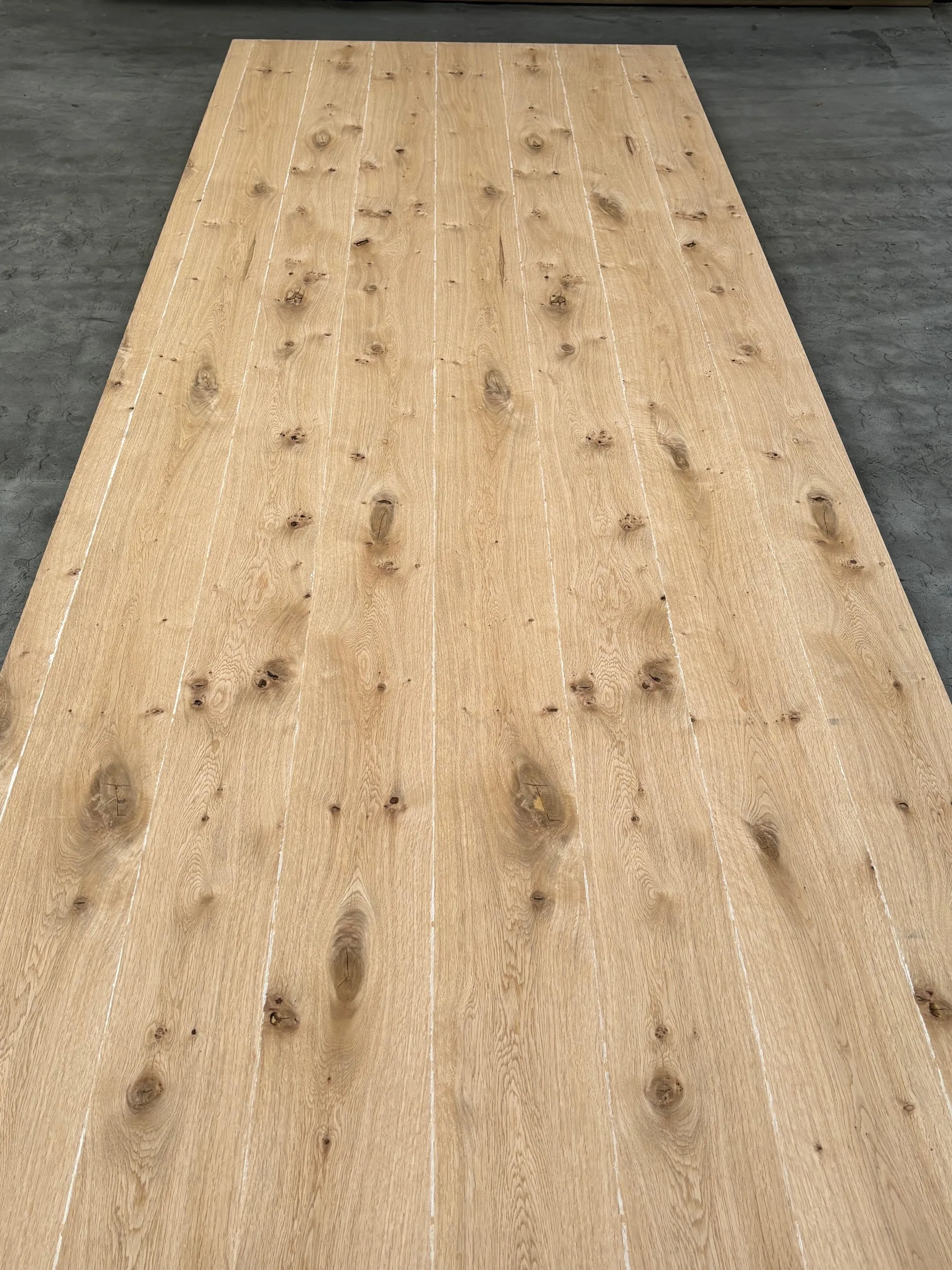 23 mm Eiche ast. MDF furniert