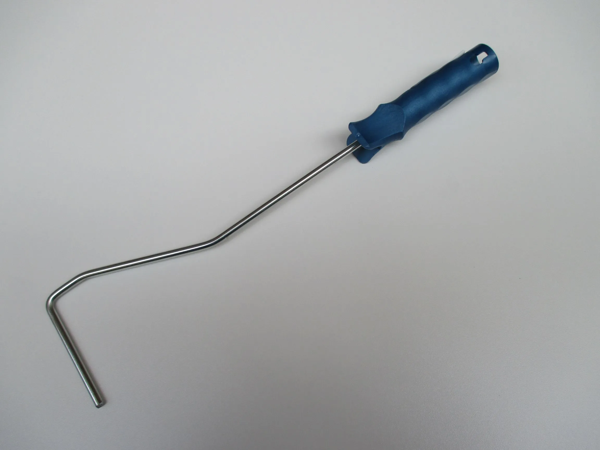 \\FWDC1\shares\Bilder Homepage Artikel\Neuer Shop 2018\Zubehör\Buegel fuer Schaumstoffrolle klein.JPG