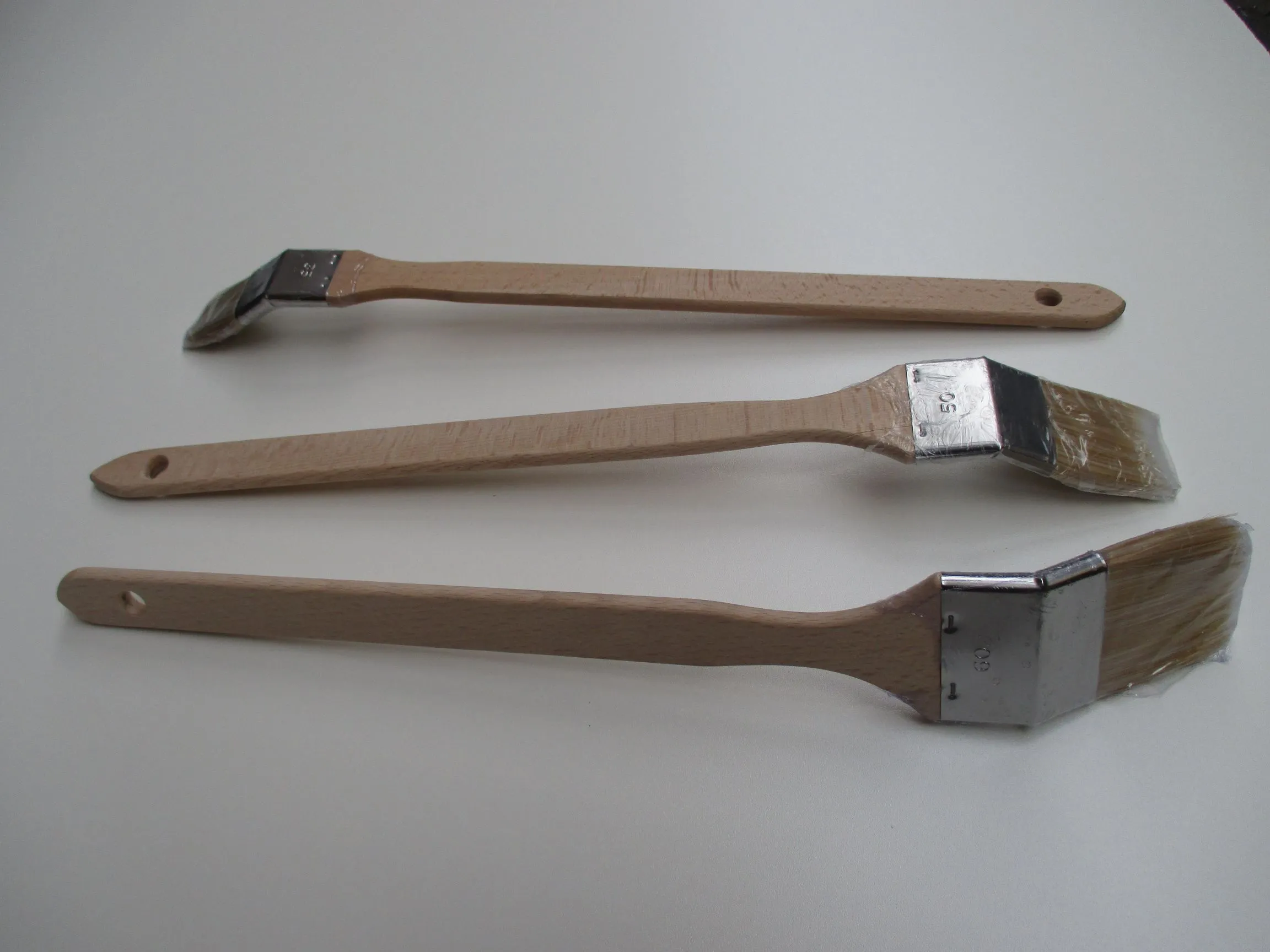 \\FWDC1\shares\Bilder Homepage Artikel\Neuer Shop 2018\Zubehör\Spezial Heitzkoerperpinsel.JPG