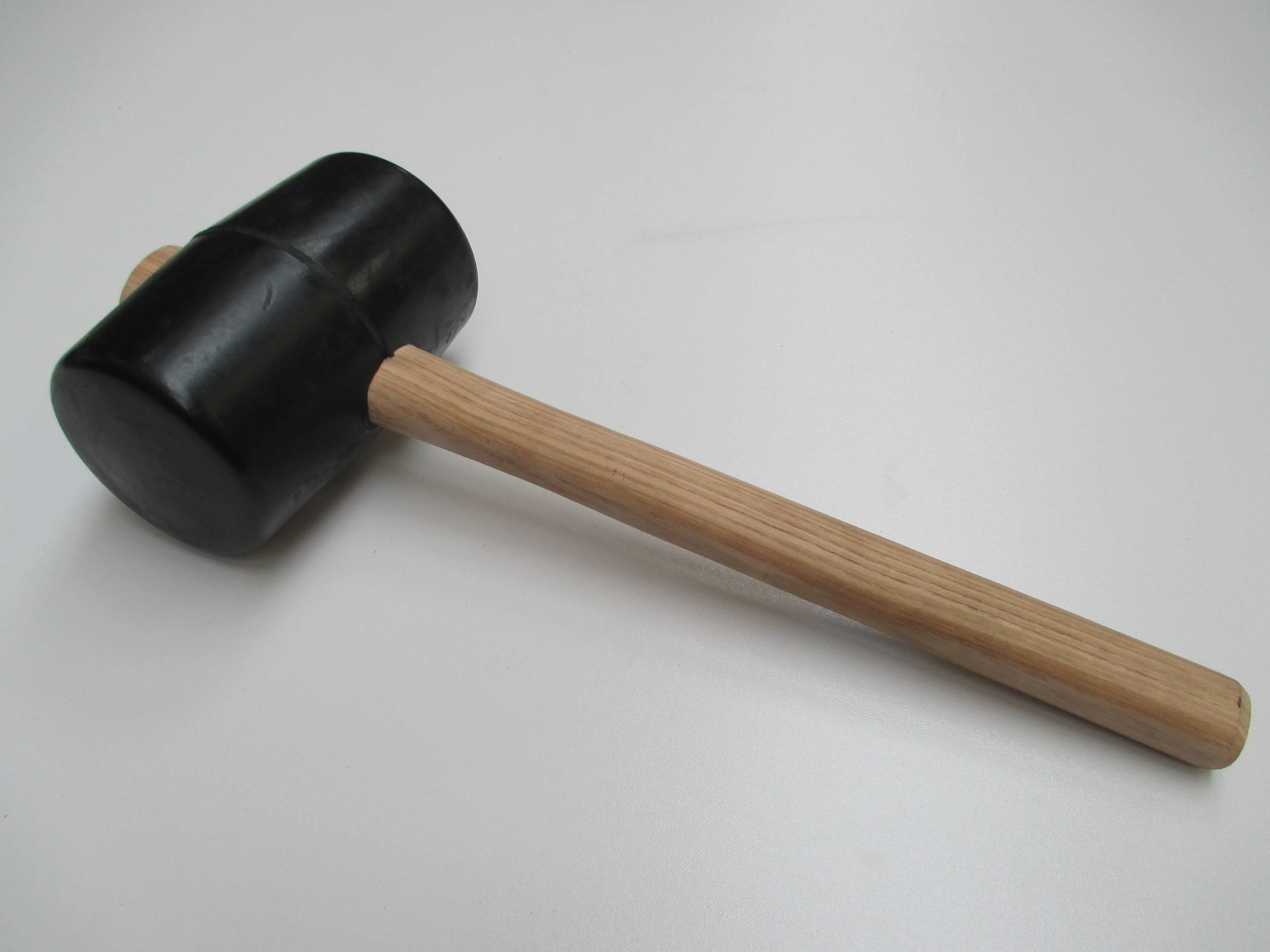 Gummihammer D.74 mm 770g schwarz